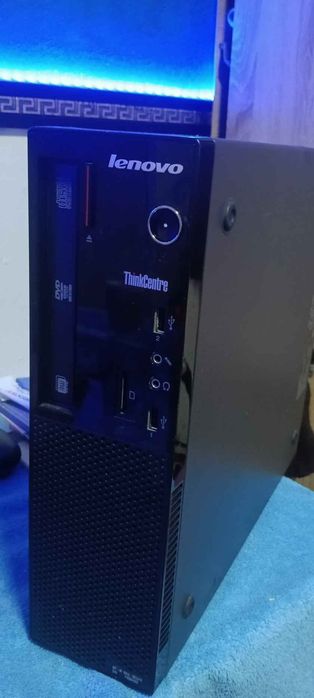 Vând calculator bun