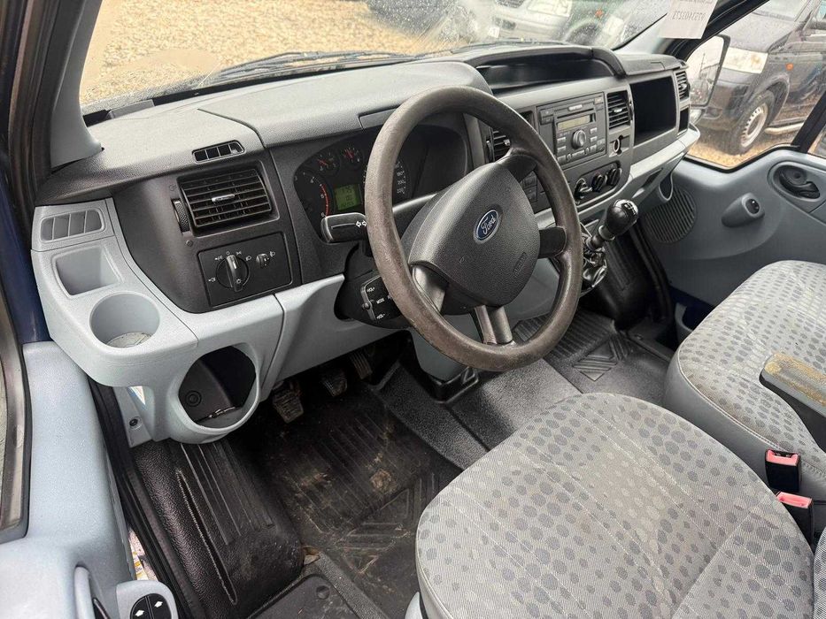 FORD TRANSIT 5 locuri 2012/Credit prin TBI Bank
