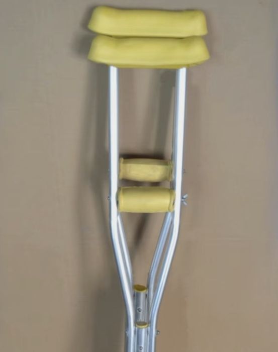 подмышечные костыли