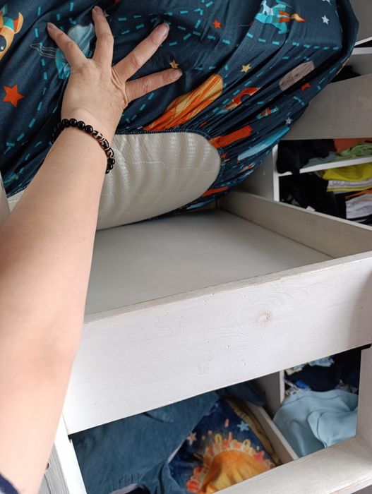 Кровать двухъярусная, дерево