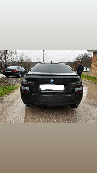 БМВ ф10 550 xi на части