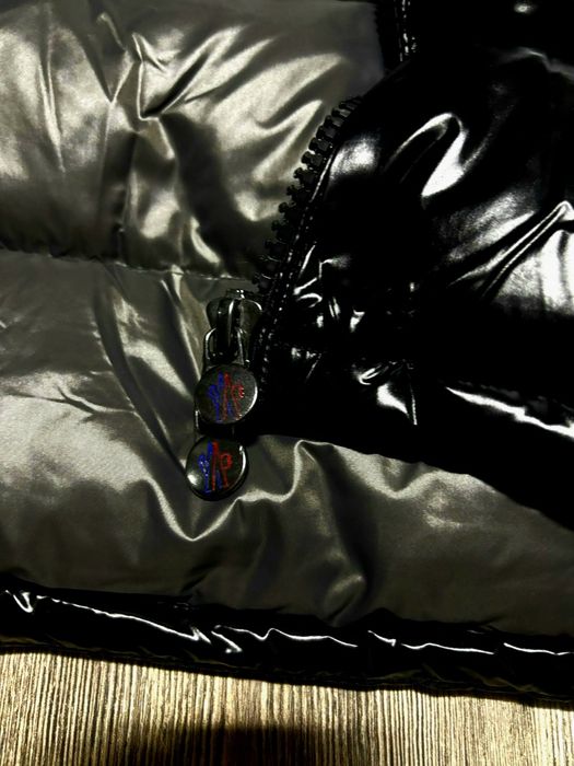 Geaca Moncler neagra