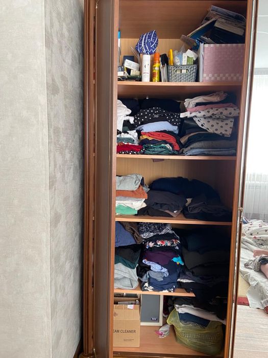 Шкаф в хорошем состояние