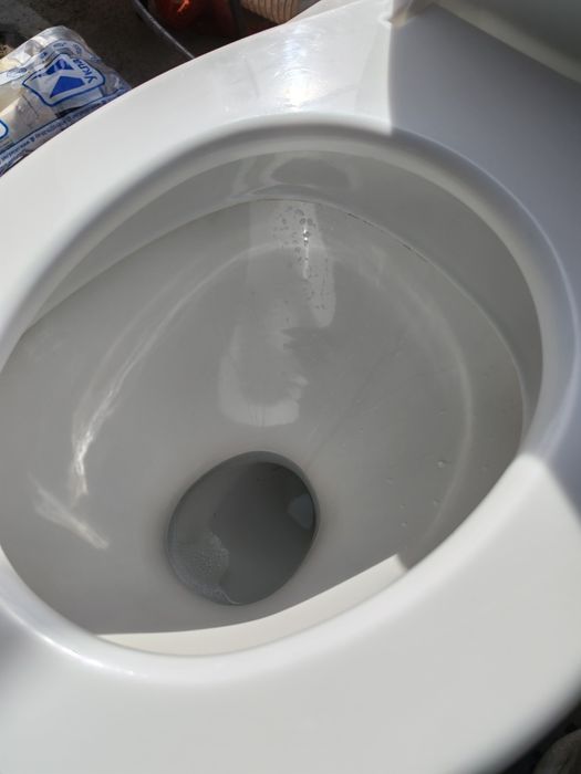 Продам унитаз б/у