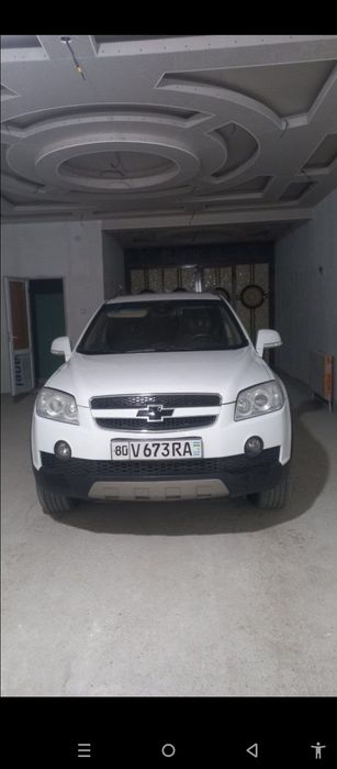 Каптива 1ни 4чи позиция фул Мошинни зур хамма жойи,  петноси бор 2010