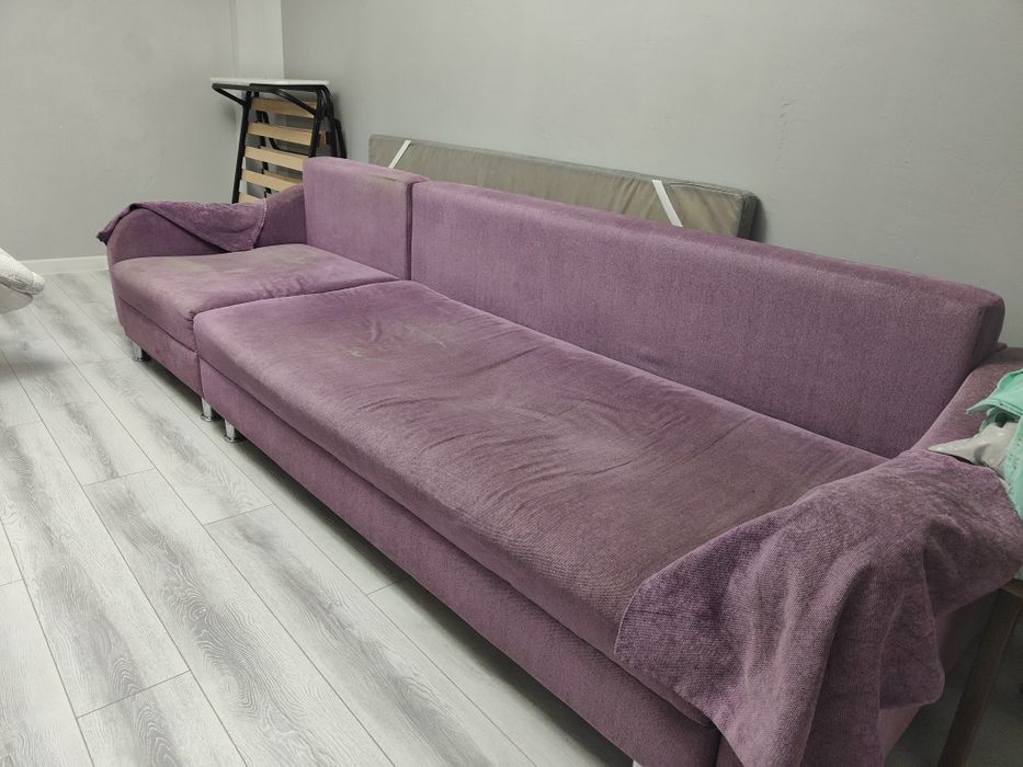 Диван для зала раздвижной