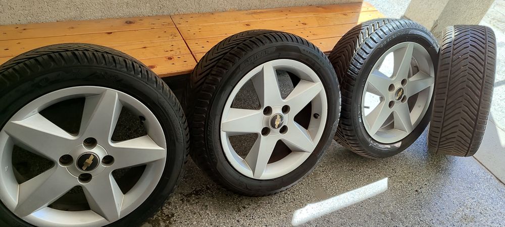 Лети джанти 17"  4х114.3 за Chevrolet Epica с почти нови всесезонни гуми с ГАРАНЦИЯ