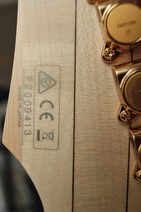 Ibanez PIA Steve Vai SW – Made in Japan – Отлично състояние