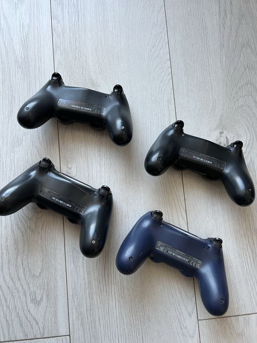 • Controler • Joystick • PS4 •