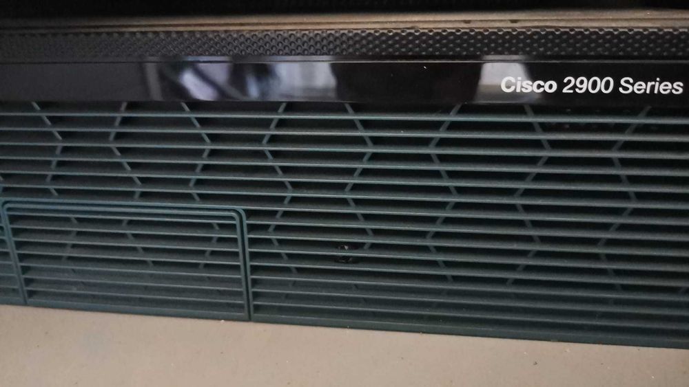 router  cisco ISR 4321 vpn