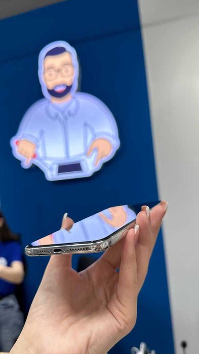 Service Specializat Apple București - Reparații iPhone și Macbock