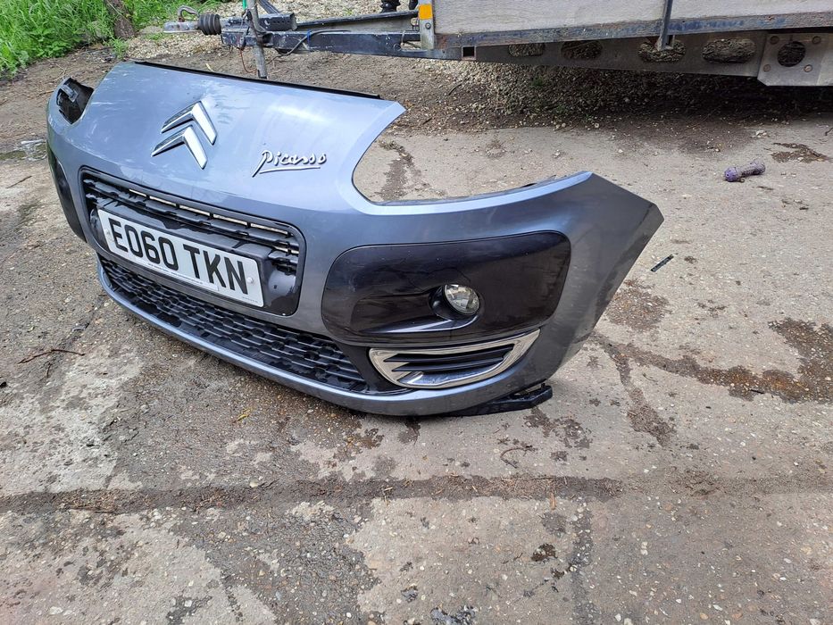 Bara fata spoiler Citroen C3  ds3 Picasso culoare gri