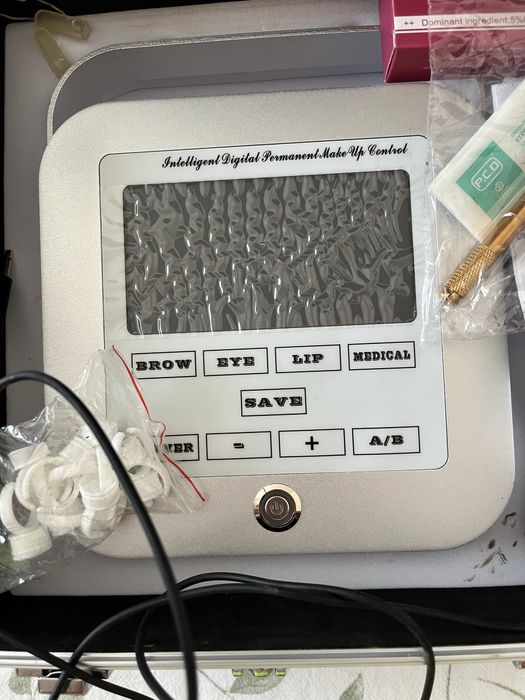 Aparat micropigmentare