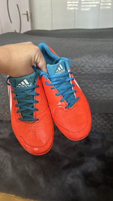 Бутонки Адидас 39 н