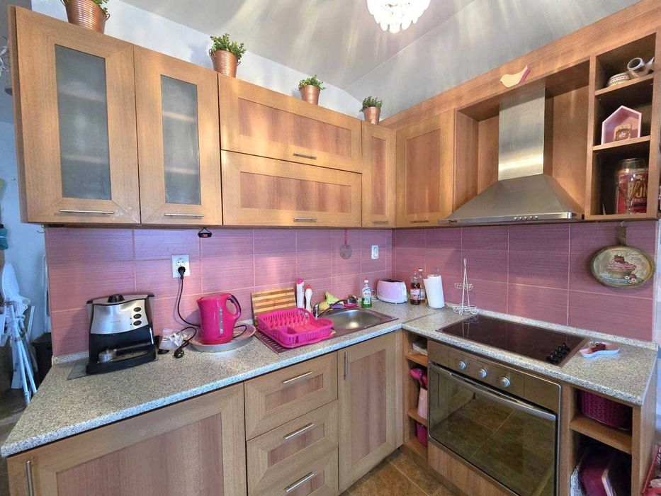 Двустаен апартамент под наем в комплекс Еделвайс