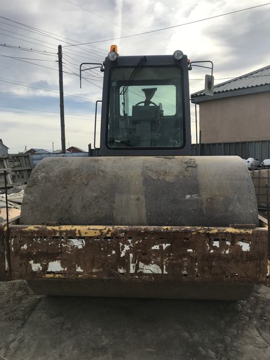 Каток в аренду.