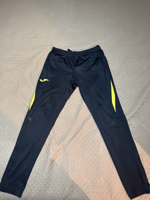 Трико Кайратовская