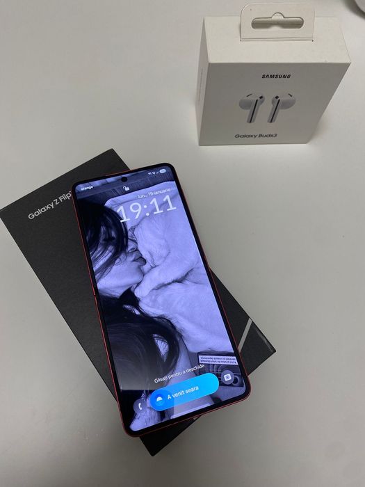 Samsung GalaxyZ Flip7