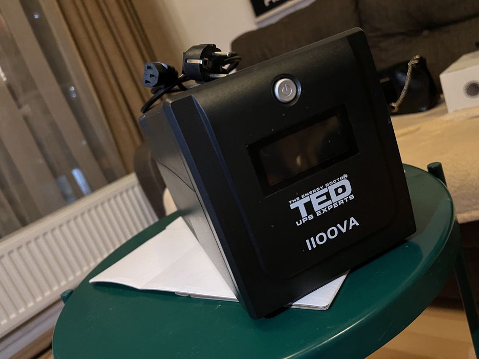 Sursă UPS TED Electric 1100 VA LCD
