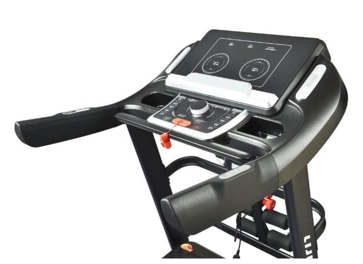 Беговая дорожка.