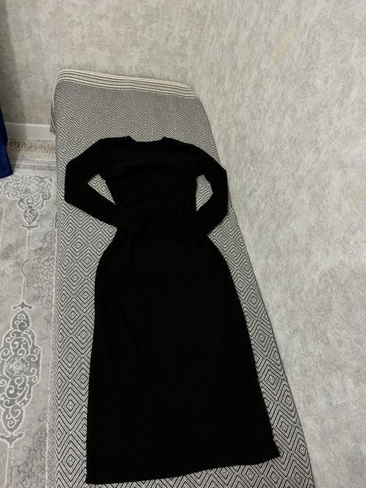 Новое черное платье