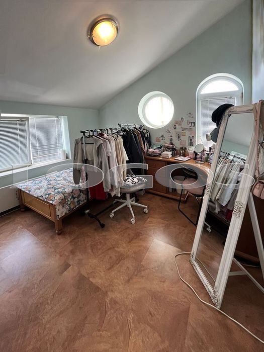 Продава се Четиристаен апартамент в Варна, Бриз - 190 кв.м за 2208 €/кв.м - Снимка #8