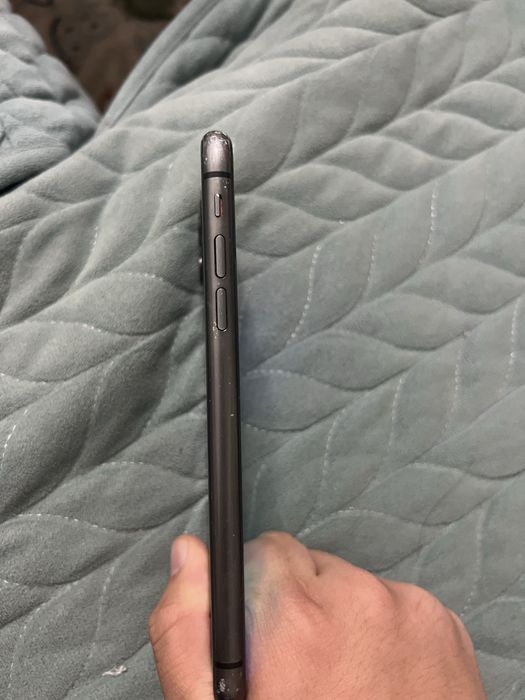 iphone 11 64 гб заблокированныи