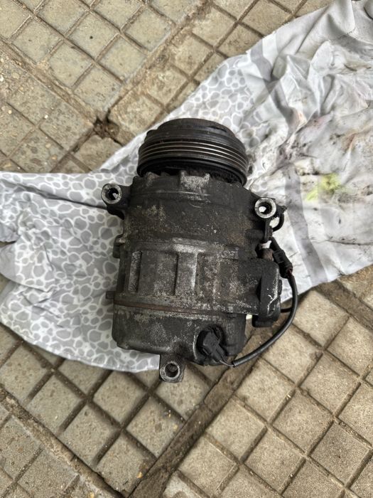 Компресор за климатик за БМВ Е60 3,5д 286 коня