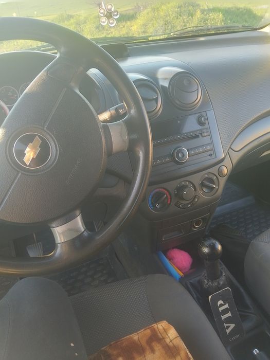 Vând Chevrolet aveo negru,an noiembrie 2007,motor 1.2 benzina