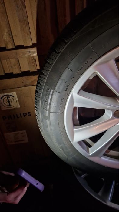 Джанти с 225/55/17 всесезонини гуми за BMW f10-f11