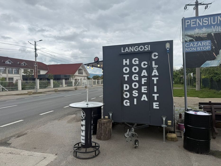 Rulotă comercială complet echipată – gata de lucru!