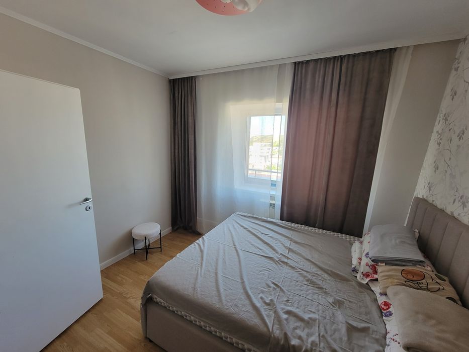 PF Vând apartament 3 CAMERE + boxa - complex Dream Village