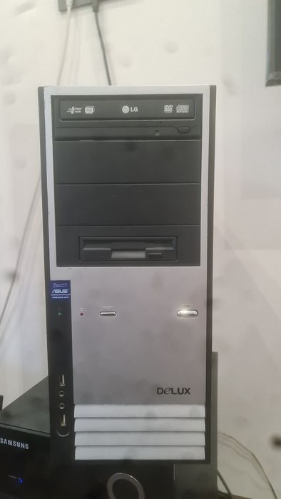 Настолен компютър Asrock Z97 Anniversary/Intel G3258/8GB/250GB SSD