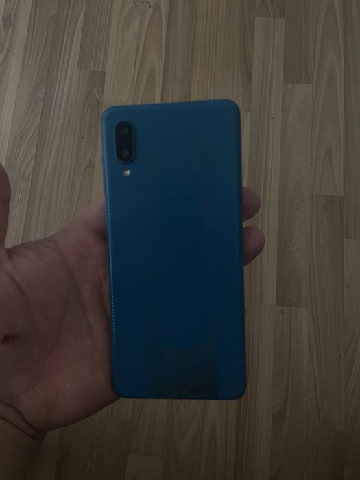 Samsung A02.