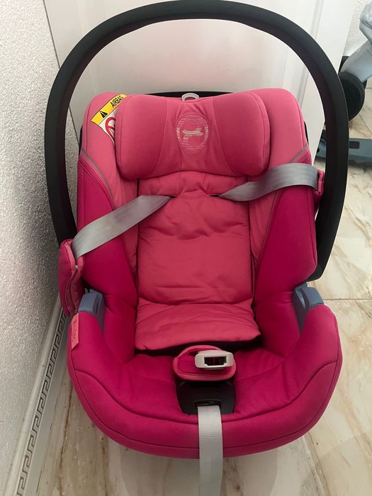 Scaun mașină Cybex puțin folosit