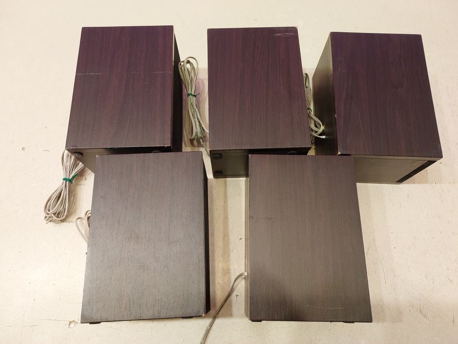 5 sateliți audio Easy Touch. Perfect funcționali.