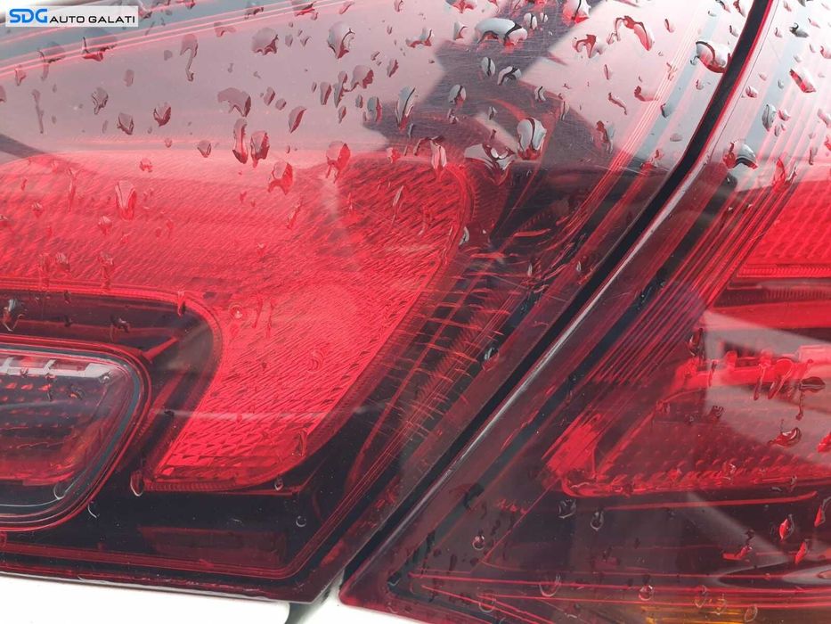 Stop Lampa Tripla Dreapta de pe Hayon Haion Portbagaj Opel Astra J Facelift Hatchback 2009 - 2016 [C7322]
