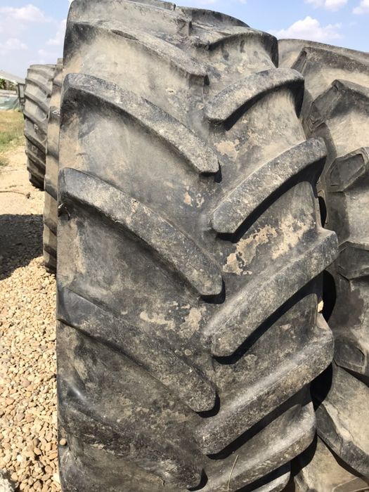 650/65r42 Michelin