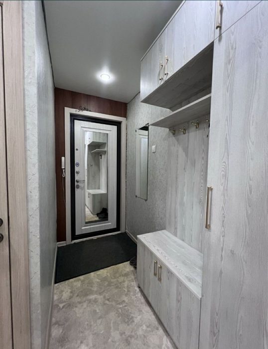 Продам 2 комнатную Айсберг