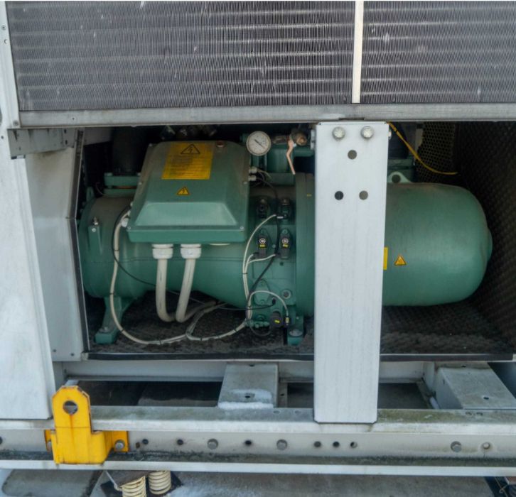 Vand / Inchiriez chiller CLIMAVENETA 642 KW