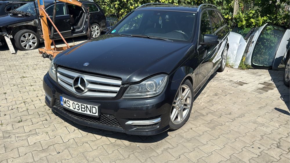 Dezmembrez c220 pachet amg bi-xenon led facelift breack