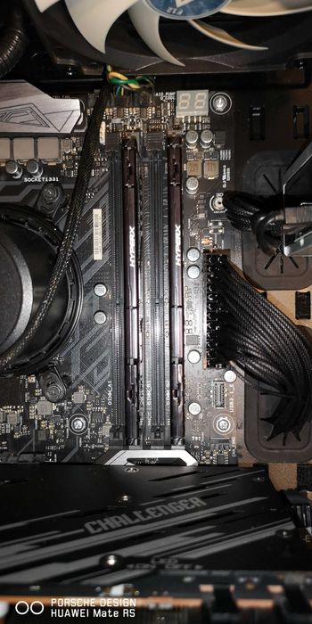 Placa de baza Asus Crosshair Hero VI WiFi x370