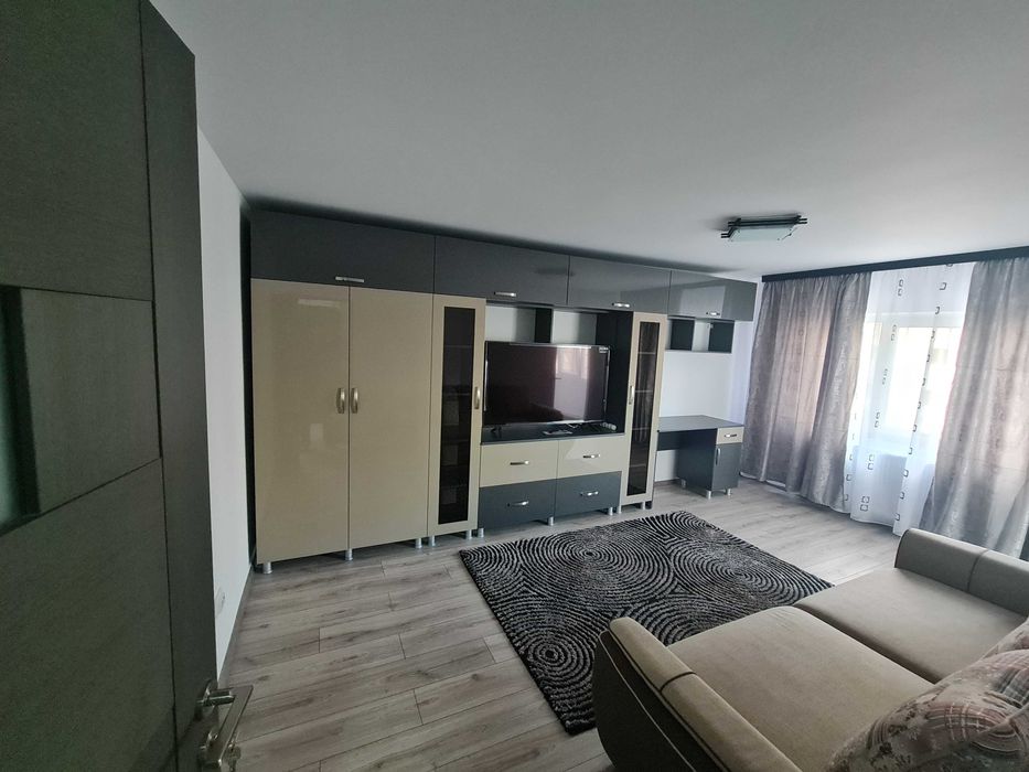 inchiriez apartament 2 camere slatina zona metalurgic