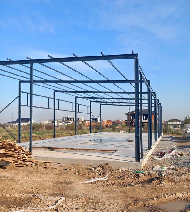 Vand o gama variata de hale si structuri metalice.
Vindem din stoc pro