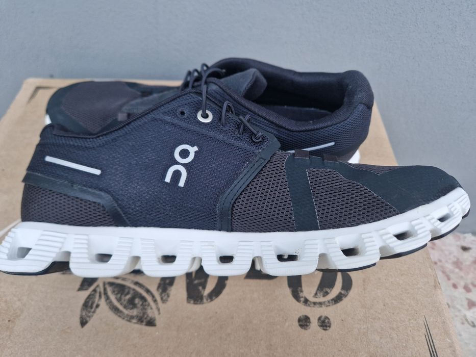 On Cloud 5 маратонки