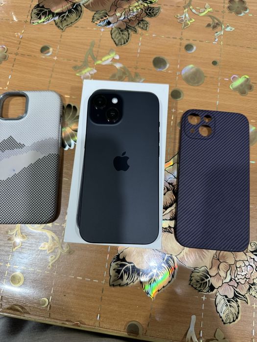 Продам  телефон Айфон 15