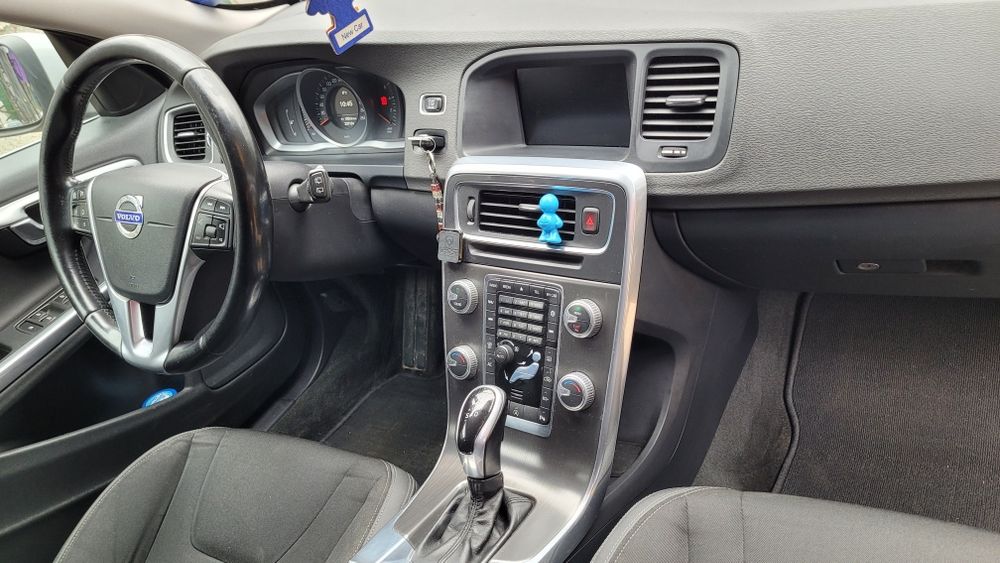 Volvo v60 automat