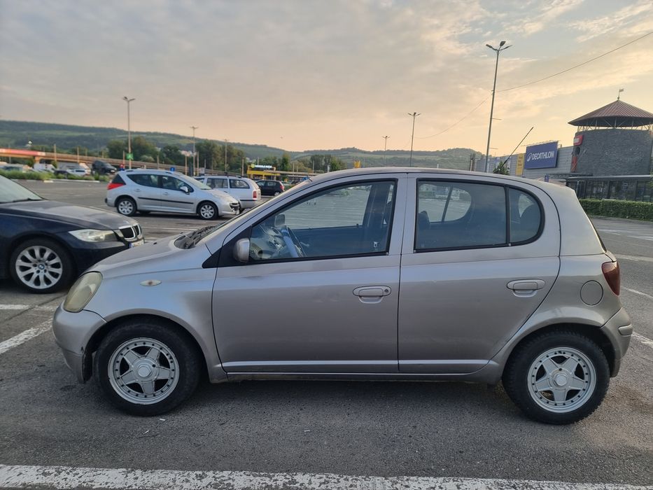 TOYOTA Yaris 2004 — imagine 2