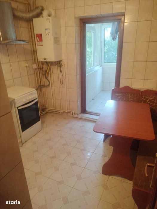 Apartament De Inchiriat Cu 2 Piata Centrala 300 Euro