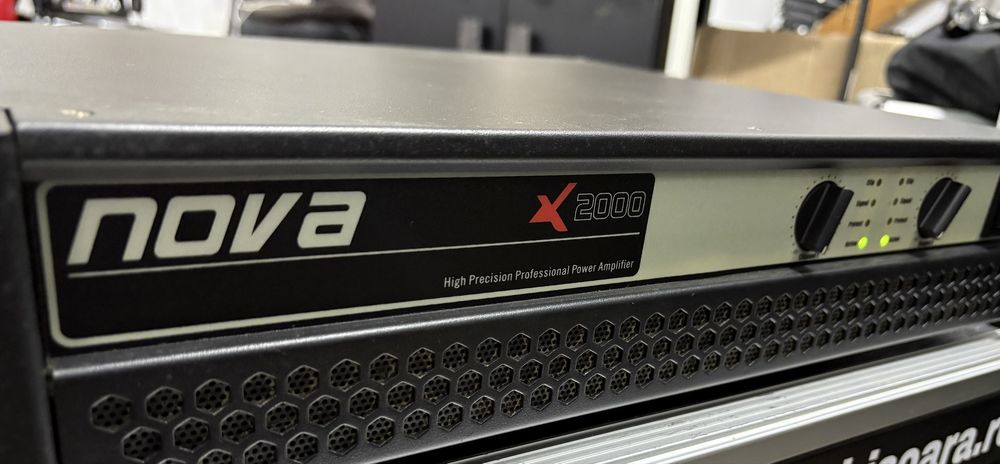 Amplificator NOVA X2000 (statie putere) (nu Dynacord Fbt Electrovoice